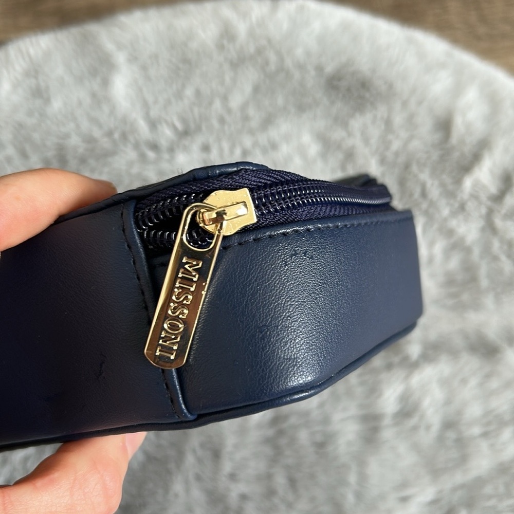 Missoni X Delta One Amenity Case - Picture 4 of 7